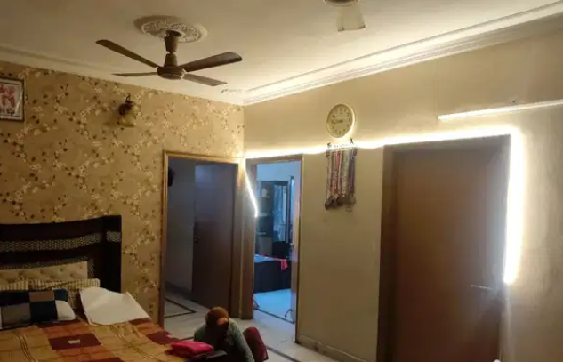 3 BHK SEMI Furnished Flat for slae  in Bani Park Jaipur-Bani Park-Jaipur